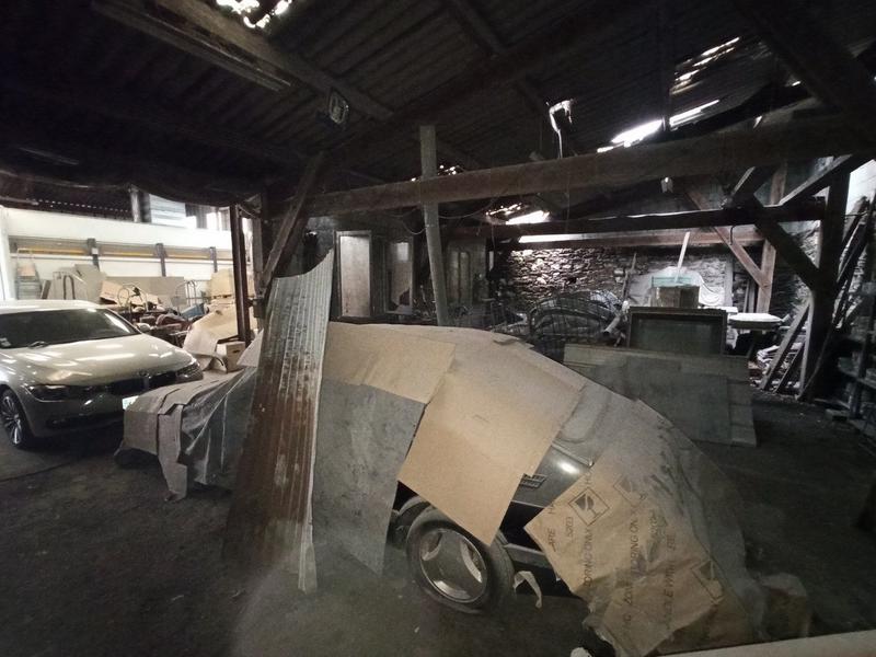 Local commercial - 615 m²