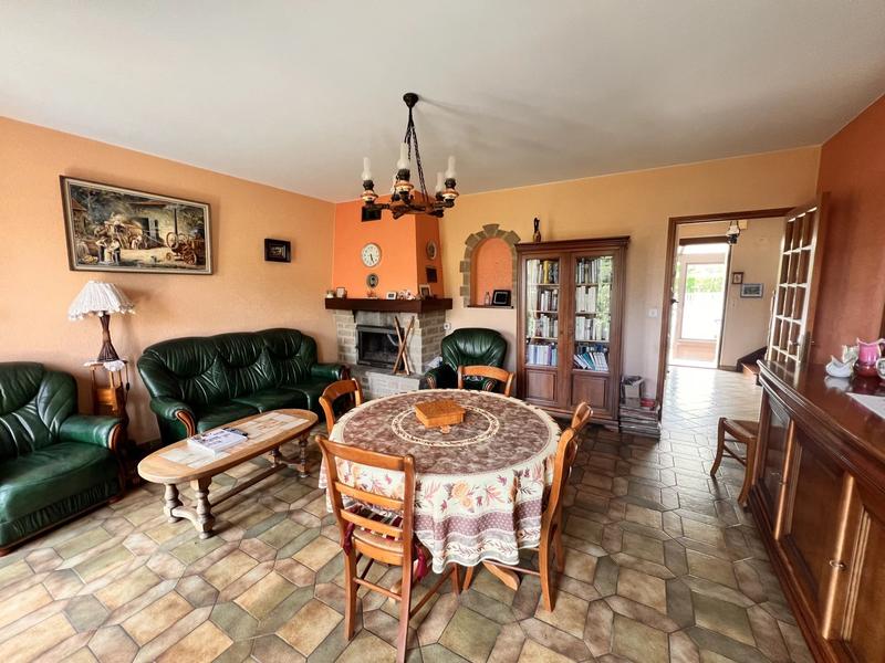 Maison - 92 m² - 5 pièces