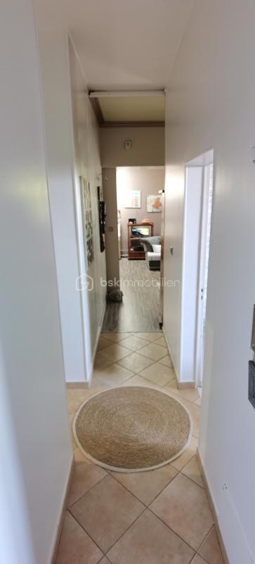 Villa - 267 m² - 8 pièces