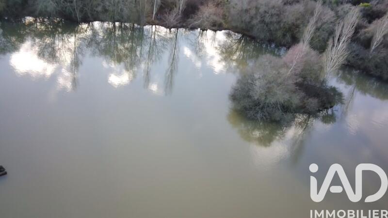 Terrain - 96 964 m²