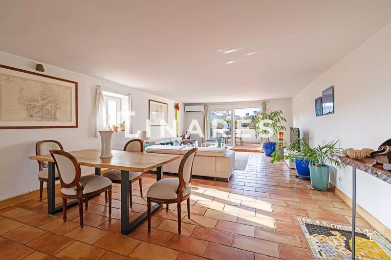 Duplex - 200 m² - 5 pièces