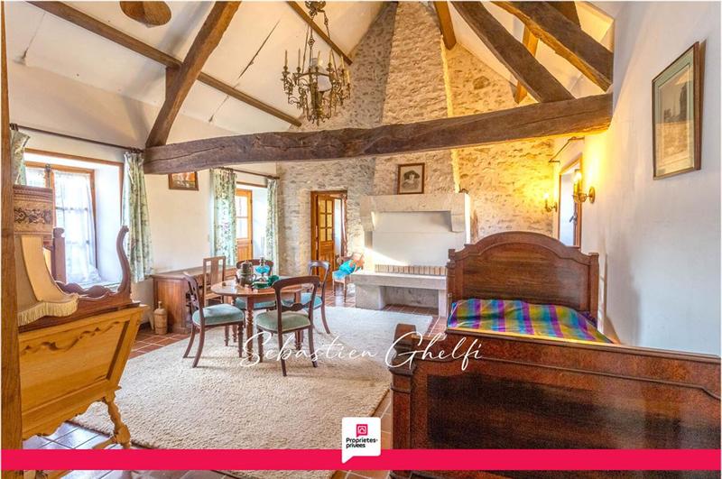 Maison - 155 m² - 7 pièces