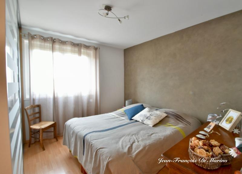 Appartement - 82 m² - 4 pièces