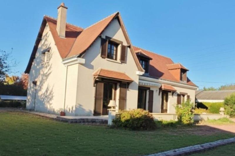 Maison traditionnelle - 188 m² - 7 pièces