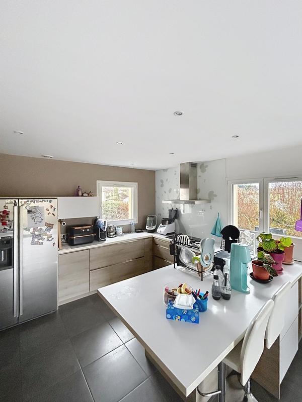 Maison - 190 m² - 5 pièces