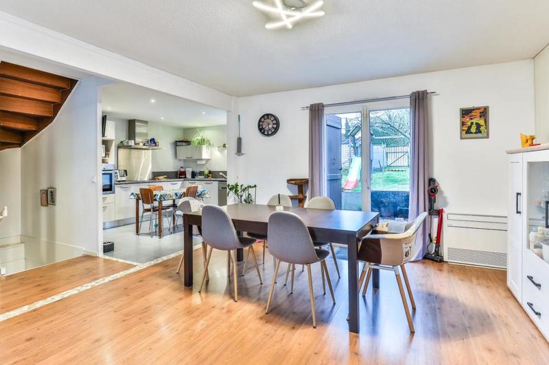 Maison - 89 m² - 4 pièces