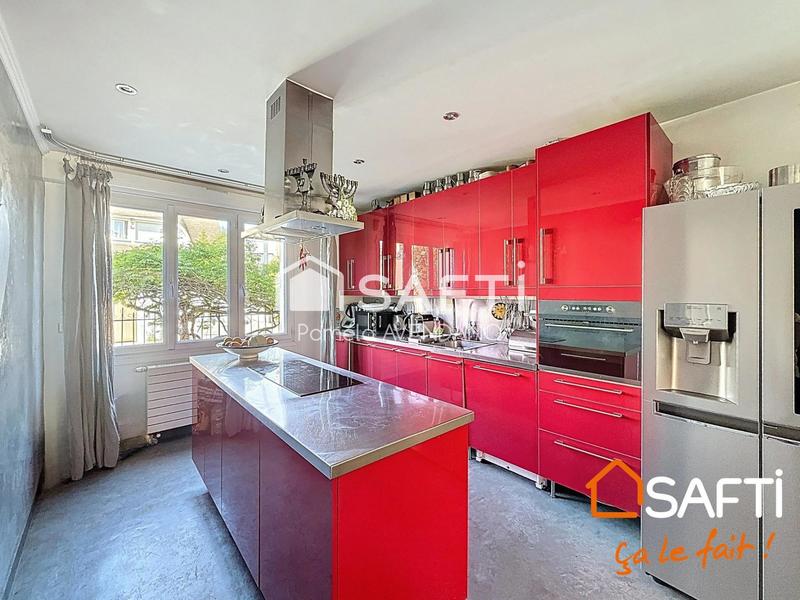 Villa - 200 m² - 8 pièces