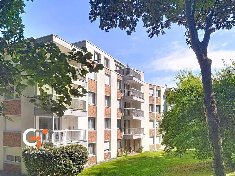 Appartement - 79 m² - 3 pièces