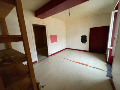 Maison - 91 m² - 5 pièces