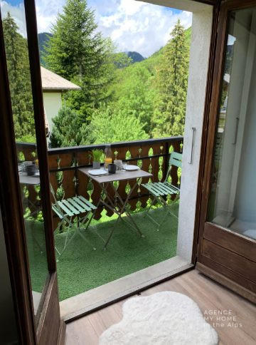 Appartement - 90 m² - 5 pièces