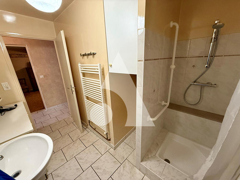 Maison - 85 m² - 3 pièces