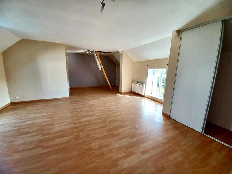 Maison - 92 m² - 4 pièces