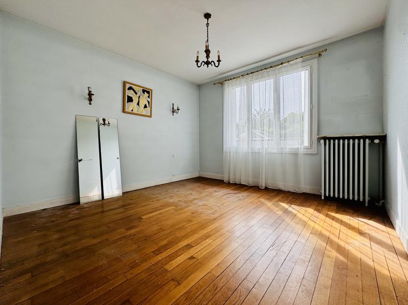 Maison traditionnelle - 138 m² - 6 pièces