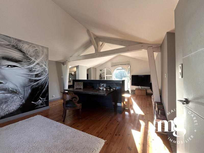 Villa - 200 m² - 7 pièces