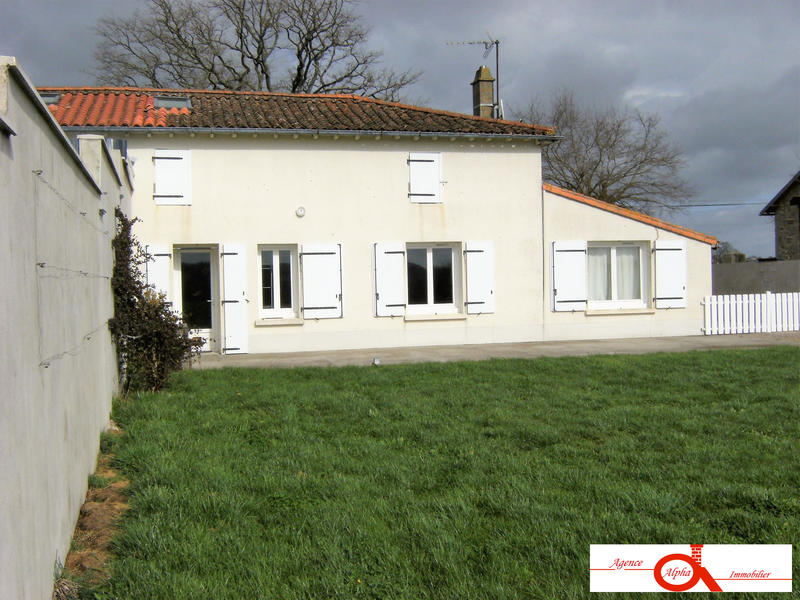 Maison - 85 m² - 4 pièces