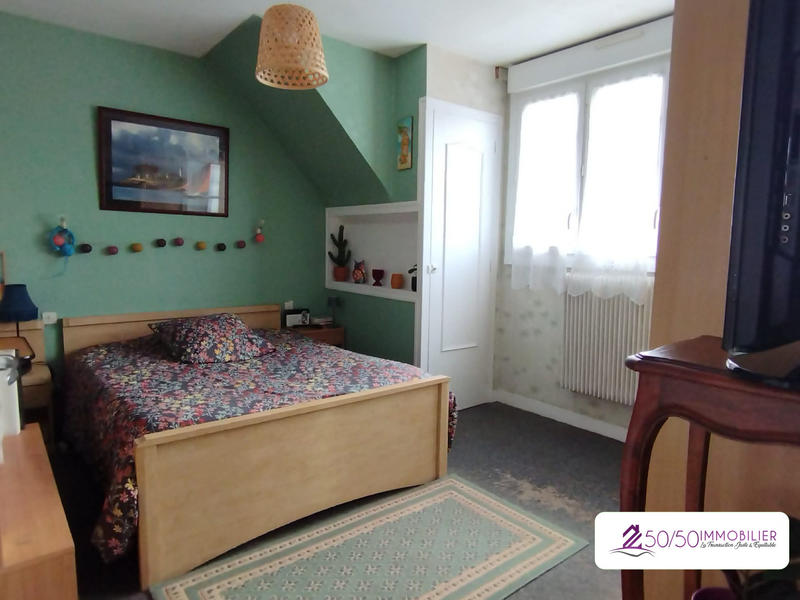 Maison traditionnelle - 118 m² - 7 pièces