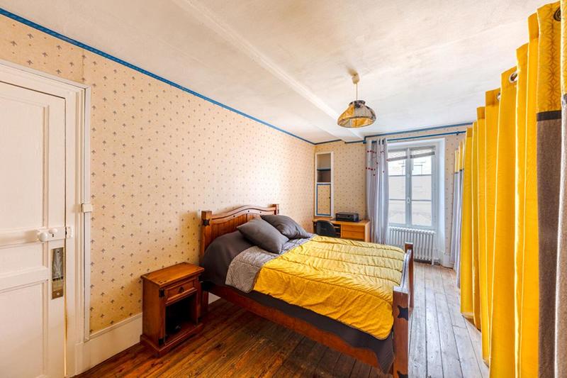 Maison - 127 m² - 6 pièces