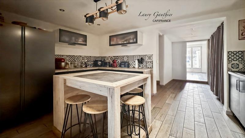 Maison - 111 m² - 4 pièces