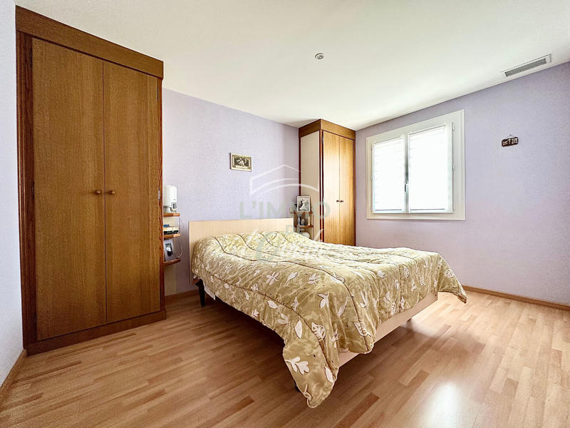 Maison - 99 m² - 5 pièces