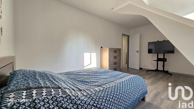 Maison - 199 m² - 8 pièces