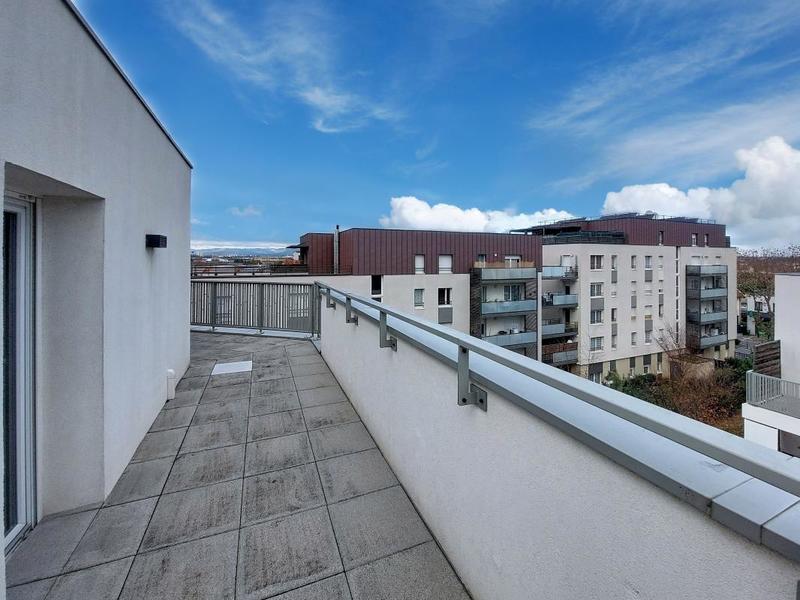 Appartement - 77 m² - 3 pièces