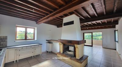 Maison ancienne - 110 m² - 4 pièces