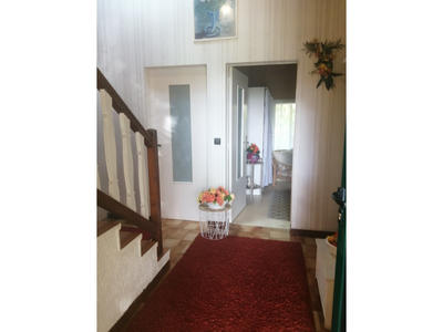 Maison - 141 m² - 8 pièces