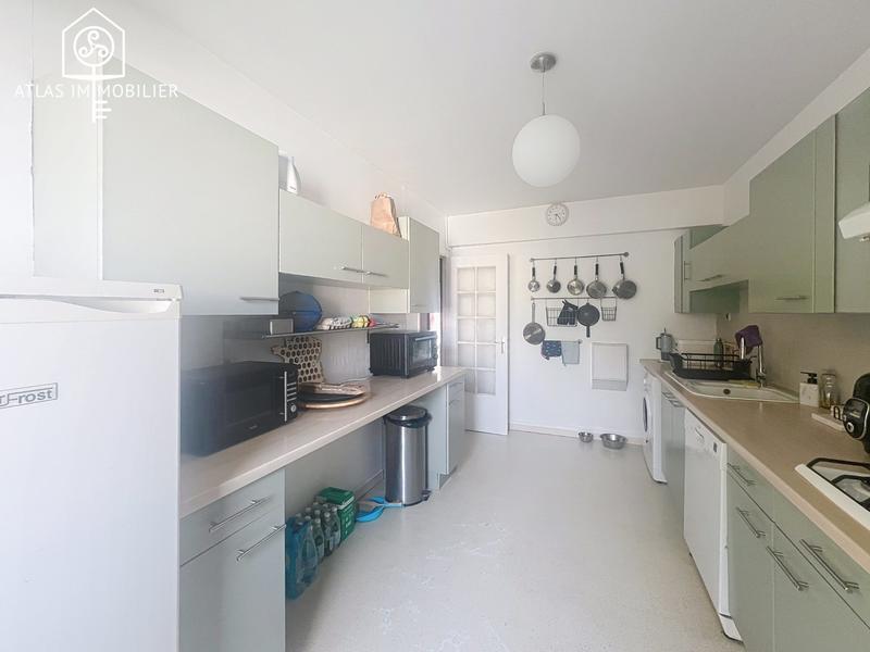 Appartement - 82 m² - 4 pièces