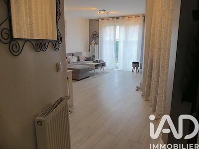 Maison - 80 m² - 5 pièces