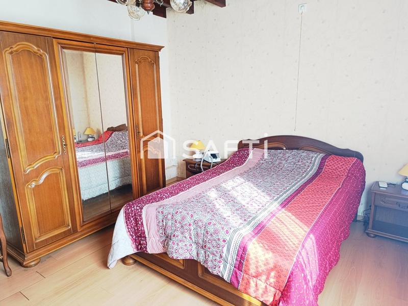 Maison - 140 m² - 5 pièces