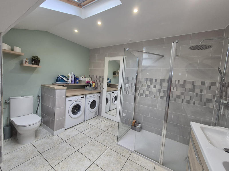 Maison - 196 m² - 4 pièces