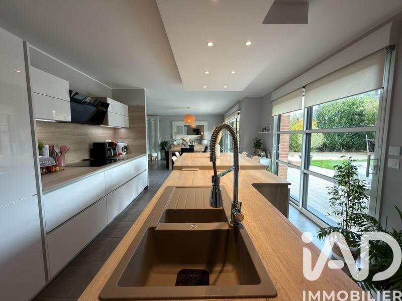 Maison - 139 m² - 5 pièces