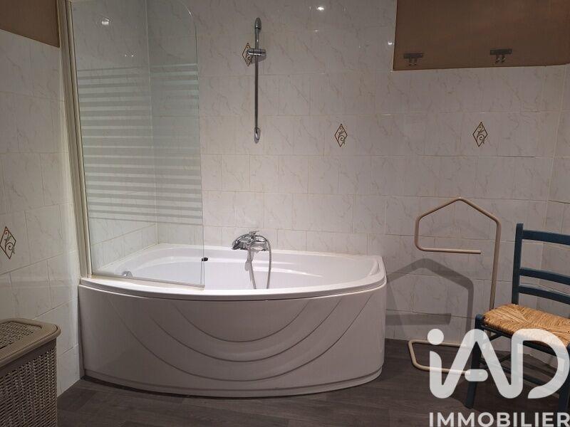 Appartement - 80 m² - 3 pièces