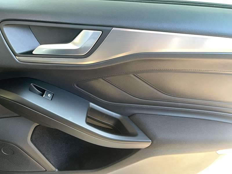 Ford Focus 1.0 Flexifuel 125 s&amp;S mHEV Titanium Design