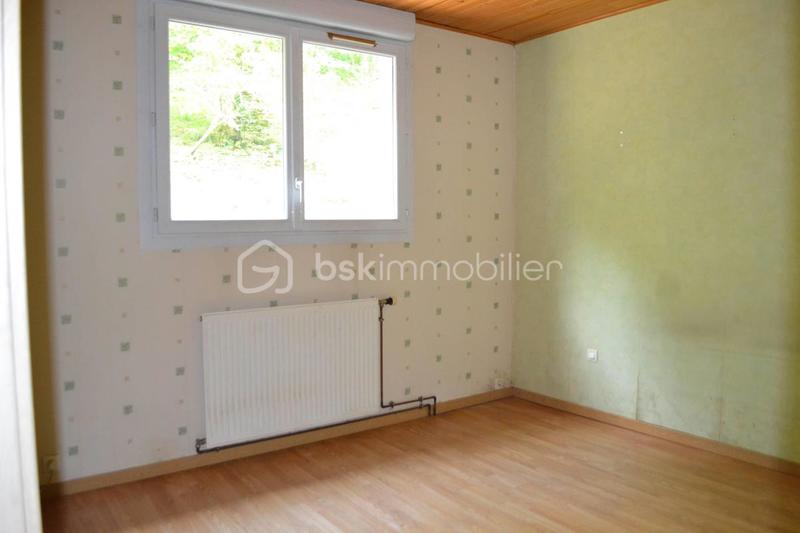 Maison - 95 m² - 5 pièces