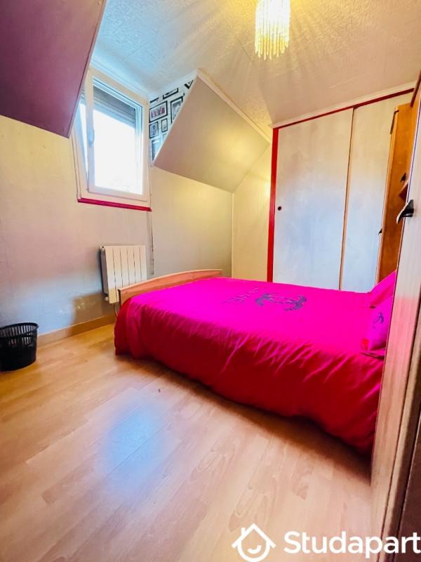 Chambre - 14 m² - 1 pièce