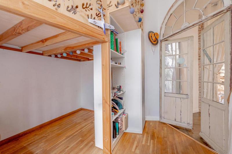 Loft - 352 m² - 5 pièces