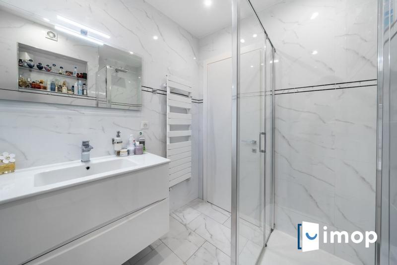 Appartement - 86 m² - 3 pièces