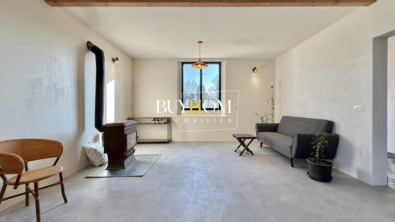 Mas - 380 m² - 12 pièces