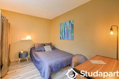 Chambre - 10 m² - 1 pièce