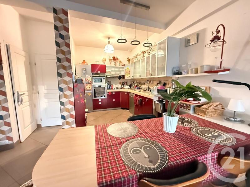 Duplex - 105 m² - 4 pièces