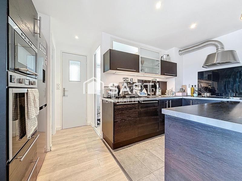 Appartement - 60 m² - 3 pièces