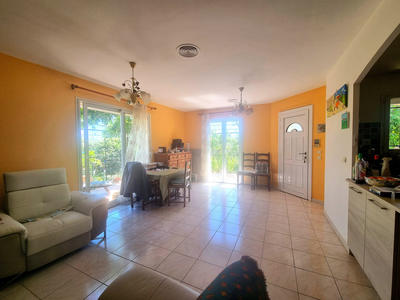 Maison - 80 m² - 3 pièces