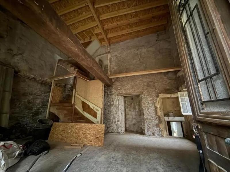 Maison - 120 m² - 1 pièce