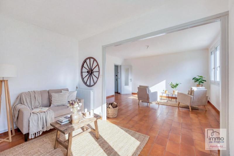 Appartement - 80 m² - 5 pièces