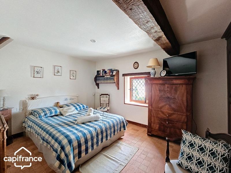 Maison - 182 m² - 6 pièces