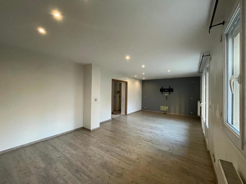Appartement - 77 m² - 3 pièces