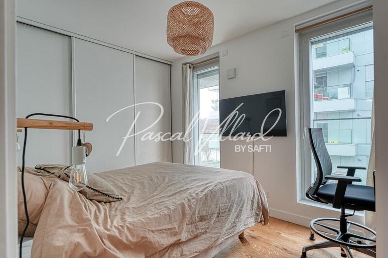 Appartement - 93 m² - 4 pièces