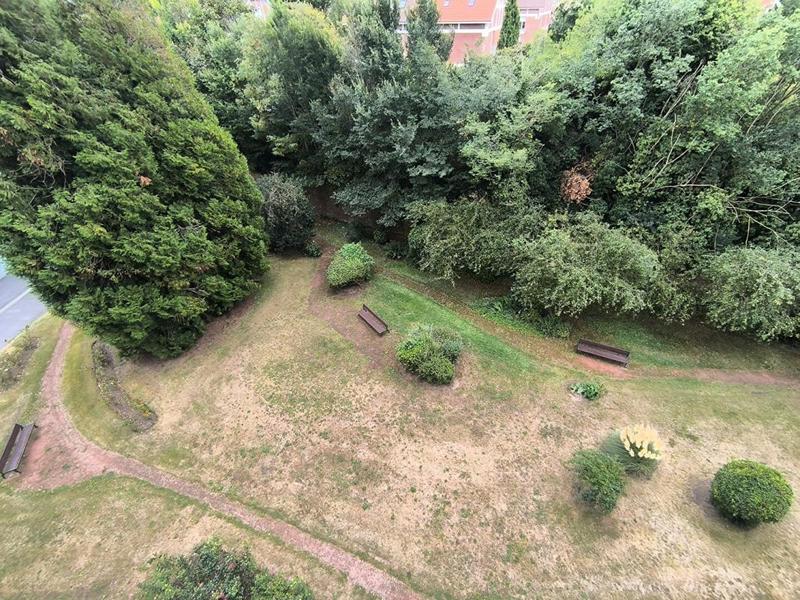 Appartement - 99 m² - 6 pièces