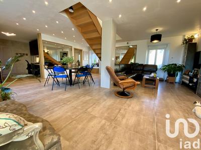 Maison - 134 m² - 6 pièces